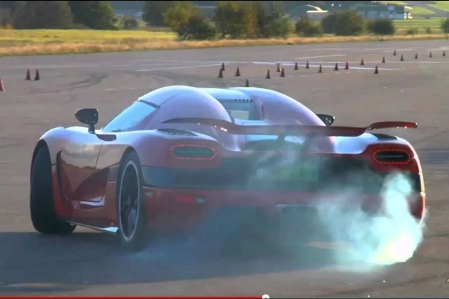 Η ιστορία των Koenigsegg σε 7 λεπτά (βίντεο)